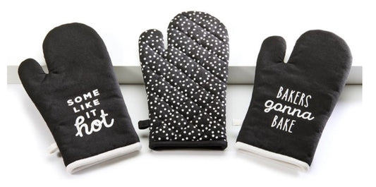 Black & White Oven Mitts Available in 3 Styles