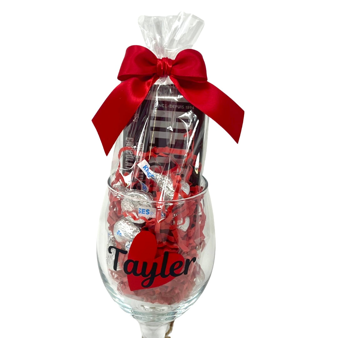 Personalized Name Wine Glass With Candy (Red Heart)